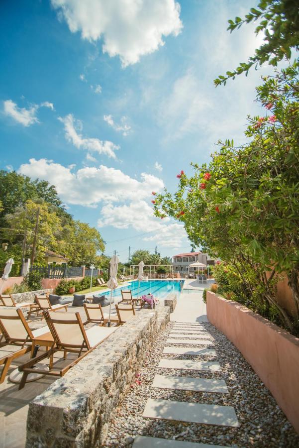 Dominoes Corfu Aparthotel Ypsos Exterior photo