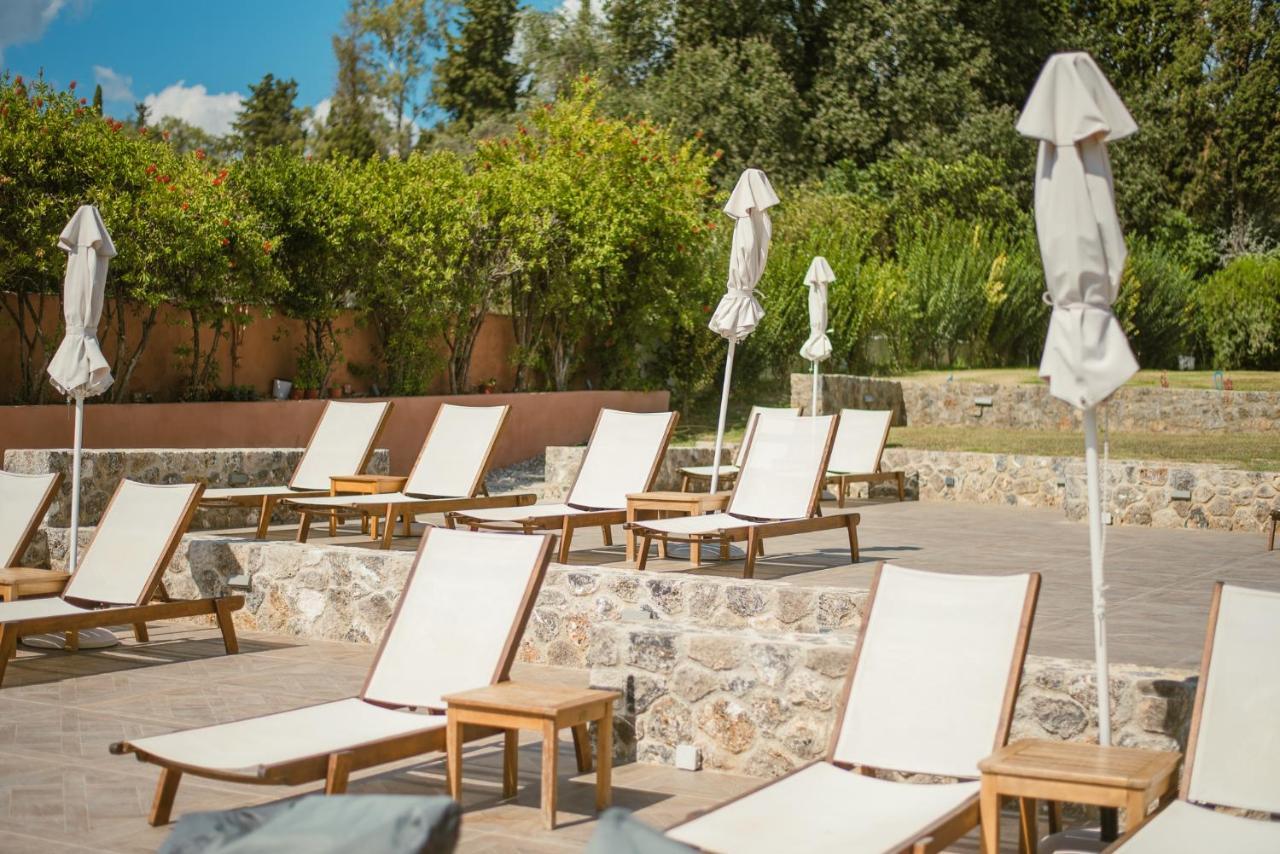 Dominoes Corfu Aparthotel Ypsos Exterior photo