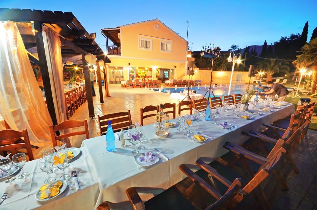 Dominoes Corfu Aparthotel Ypsos Exterior photo