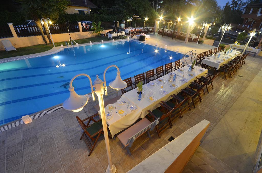 Dominoes Corfu Aparthotel Ypsos Exterior photo